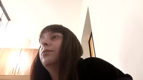 Snapshot of emmakrosss chatting on May 2026 03:52:02 PM EmmaKrosss online show from May 2026 03:52:02 PM