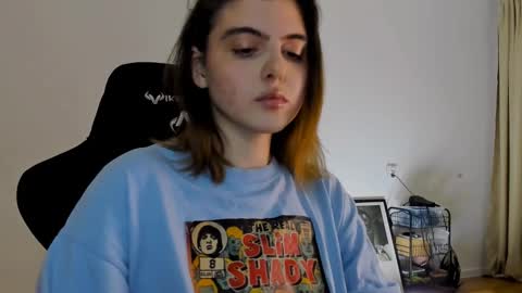 Emma online show from December 2024 06:28:02 PM