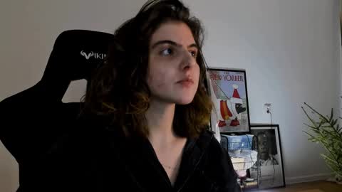 Emma online show from December 2024 08:28:02 PM