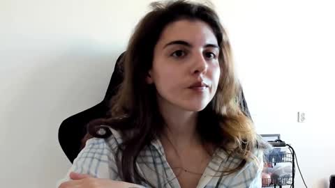 Snapshot of emmamon chatting on March 2026 12:34:02 PM Emma online show from March 2026 12:34:02 PM