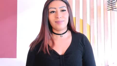 emmanaughty_ online show from October 2025 09:23:02 PM