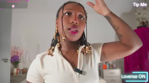 Sara online show from November 2025 11:54:01 AM