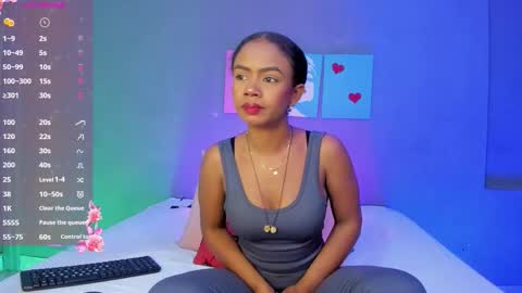 Emma online show from November 2025 05:14:01 PM