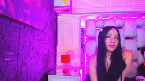 Emma online show from May 2026 10:36:01 AM
