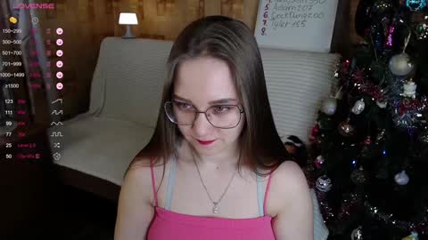 Mia online show from December 2024 09:33:02 AM