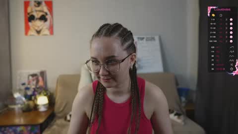 Mia online show from May 2026 05:53:02 PM