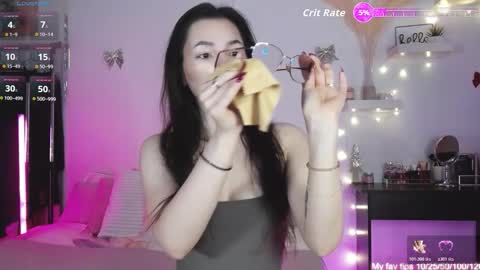 Snapshot of emmawright02 chatting on December 2025 04:51:01 AM Emma online show from December 2025 04:51:01 AM