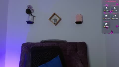 Emmi Cam online show from February 2026 08:30:02 AM