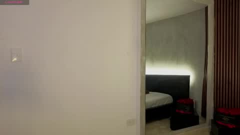 emmi_collins online show from May 2026 08:24:01 PM