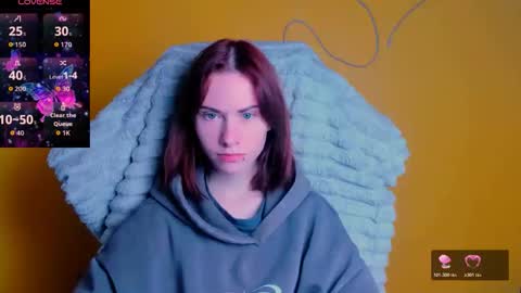 Snapshot of emmi_rossum chatting on April 2026 05:18:02 AM Emmi online show from April 2026 05:18:02 AM