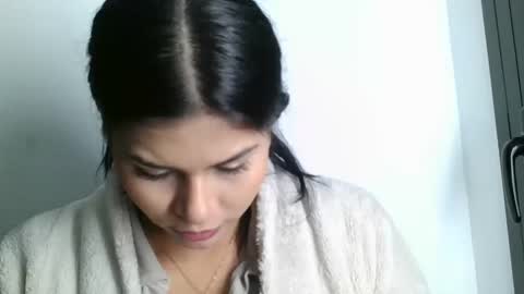 Snapshot of emmie_xxx chatting on February 2025 01:44:01 PM emmie online show from February 2025 01:44:01 PM