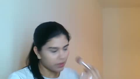 Snapshot of emmie_xxx chatting on December 2025 09:18:01 AM emmie online show from December 2025 09:18:01 AM