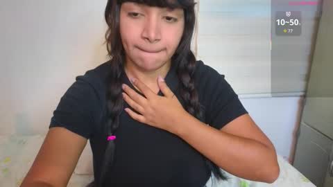 Emmily online show from November 2025 06:57:01 AM