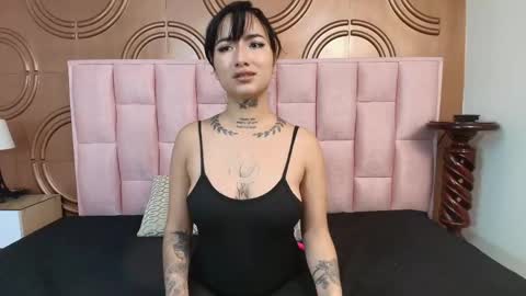 Emmily keller online show from April 2026 01:12:02 PM