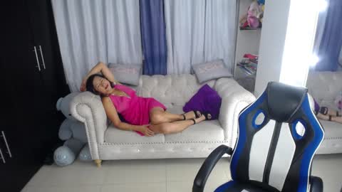 Emmily online show from December 2024 12:52:02 AM