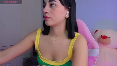 emmitaclars online show from June 2026 07:14:02 AM