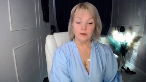 Snapshot of emmmam chatting on February 2026 08:46:01 AM emmmam online show from February 2026 08:46:01 AM