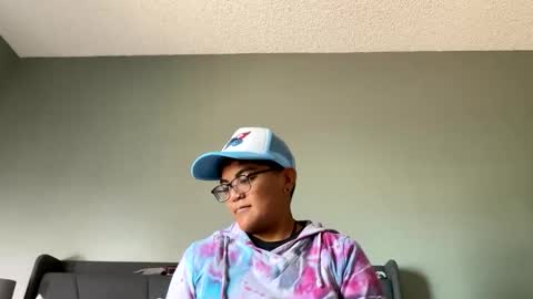 Emms online show from November 2025 07:34:02 PM