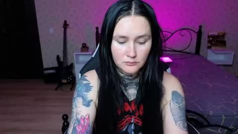 Snapshot of emmybrightj_ chatting on May 2026 04:33:01 PM Emmy Bright 50 online show from May 2026 04:33:01 PM