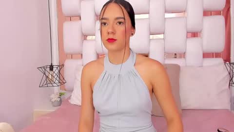 Snapshot of emmycruzz chatting on October 2025 07:12:01 PM emmy online show from October 2025 07:12:01 PM