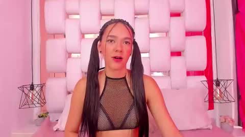 Snapshot of emmycruzz chatting on November 2025 07:25:02 PM emmy online show from November 2025 07:25:02 PM