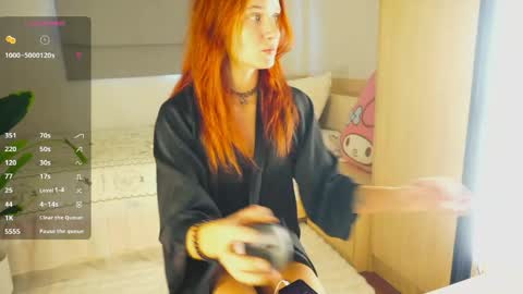 Snapshot of emmyfoxxofficial chatting on May 2026 08:12:02 AM Emmylie online show from May 2026 08:12:02 AM