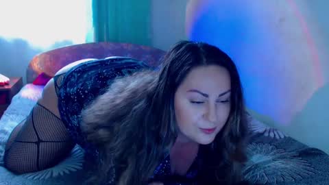 Emmy online show from December 2024 10:28:02 AM