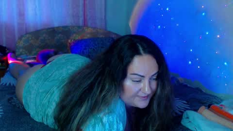 Emmy online show from January 2025 01:53:02 PM