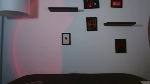 Emori Splash online show from December 2025 03:09:02 PM