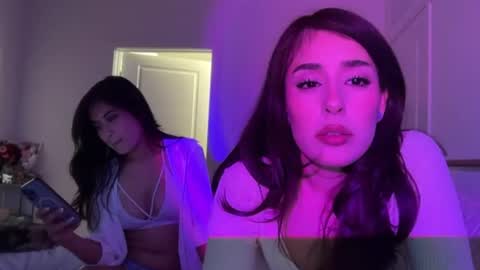 empressmonaa online show from July 2026 02:52:02 AM