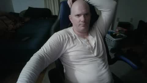 Snapshot of emsguy1 chatting on February 2026 06:22:01 AM Matt online show from February 2026 06:22:01 AM