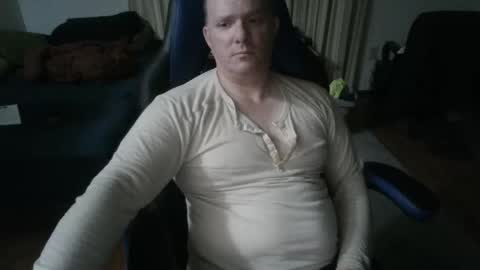 Snapshot of emsguy1 chatting on March 2026 03:22:02 AM Matt online show from March 2026 03:22:02 AM