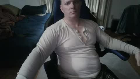 Snapshot of emsguy1 chatting on April 2026 03:59:02 AM Matt online show from April 2026 03:59:02 AM