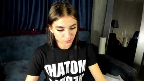 emy__angel online show from December 2024 08:31:01 AM
