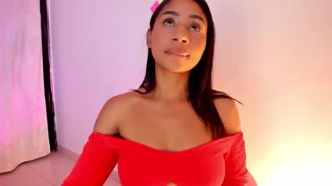 Snapshot of emy_bw chatting on March 2025 11:32:02 PM Emy New profile my other account was suspended follow me online show from March 2025 11:32:02 PM