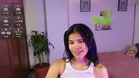 Snapshot of emycarver09 chatting on November 2025 12:13:01 AM emycarver09 online show from November 2025 12:13:01 AM