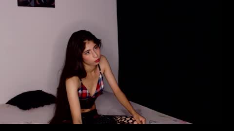 Emilly 3 Show schedule Monday to Saturday 610  Colombia time. Im free on Sundays online show from December 2025 12:06:01 AM