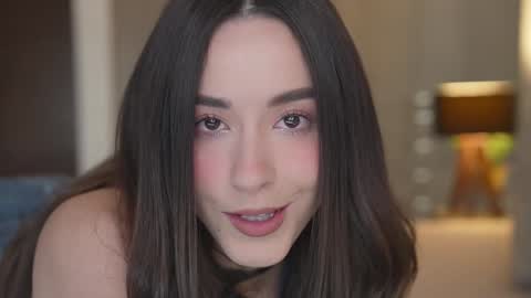 Snapshot of emyii chatting on December 2024 09:00:02 PM Eimi3 online show from December 2024 09:00:02 PM