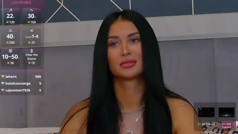 Snapshot of emylaveau chatting on January 2025 01:52:01 PM Emy online show from January 2025 01:52:01 PM