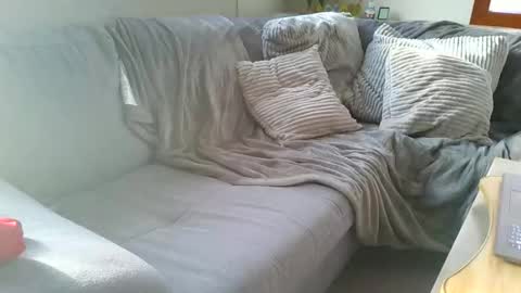 emyxxl online show from March 2026 01:18:02 PM