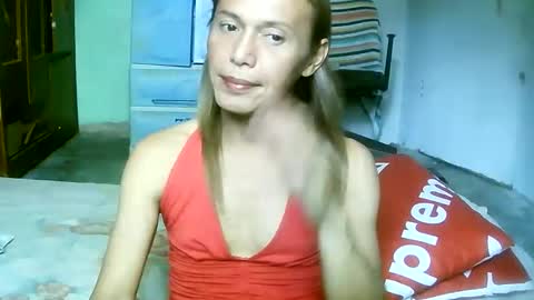 CHUN LY online show from April 2026 05:02:02 AM