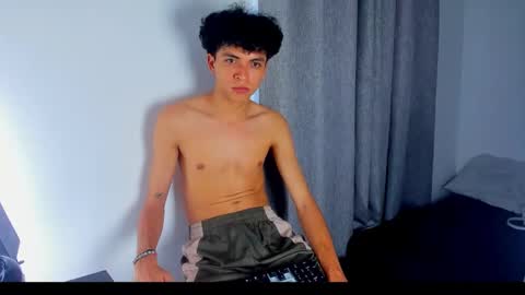 Salo online show from April 2026 06:57:01 PM