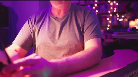 uk online show from December 2024 11:55:01 PM