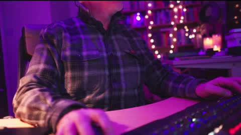 uk online show from January 2025 11:11:01 PM