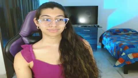 Snapshot of engiel_phoenix chatting on June 2026 10:54:02 PM Engiel phoenix instagram engiel 13 online show from June 2026 10:54:02 PM