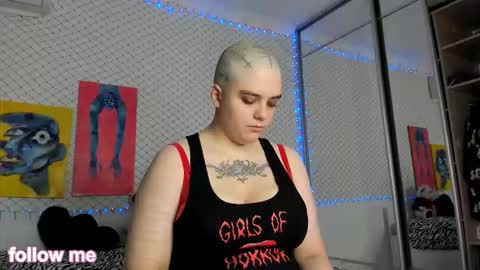 Snapshot of enigmastella chatting on December 2025 11:37:01 AM enigmastella online show from December 2025 11:37:01 AM