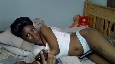 Snapshot of enkarxx chatting on March 2025 04:43:02 AM enkarxx online show from March 2025 04:43:02 AM