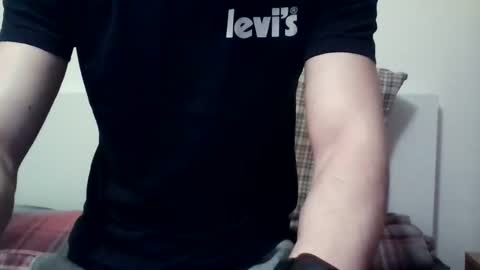 Snapshot of enoch98 chatting on February 2025 04:24:02 PM enoch98 online show from February 2025 04:24:02 PM