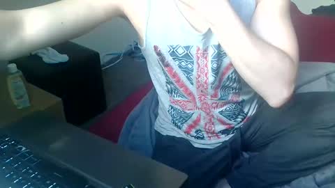 Snapshot of enoch98 chatting on March 2025 09:27:02 AM enoch98 online show from March 2025 09:27:02 AM