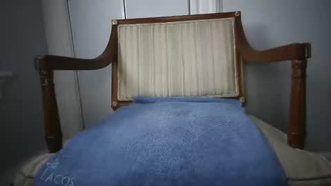 enri1212 online show from December 2025 05:07:02 PM